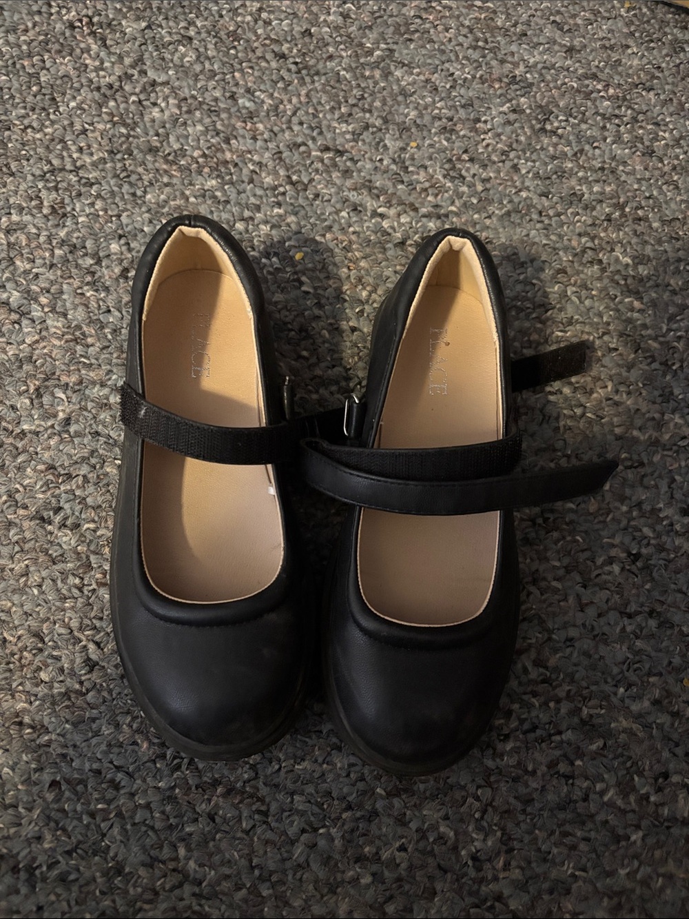 The Children's Place Black Girls Mary Jane Dress Shoes with Hook-and-Loop Strap